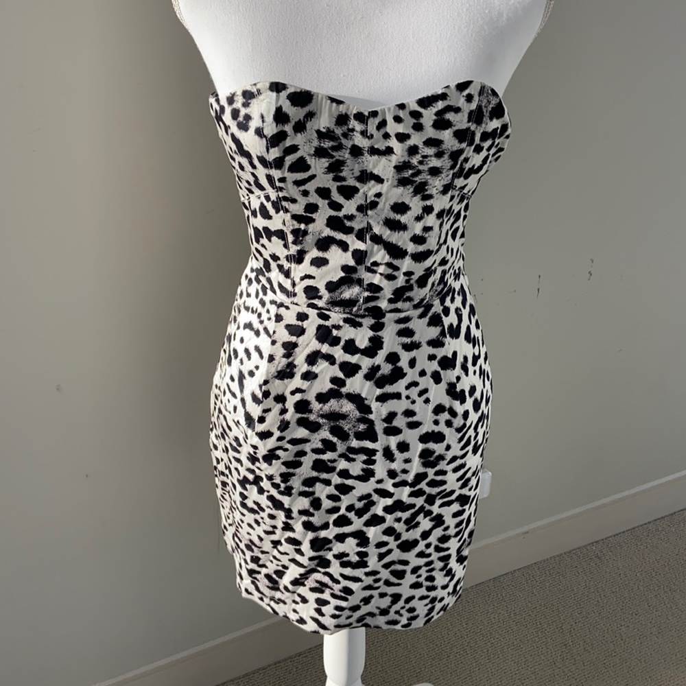 H&M Snow Leopard Print Strapless Dress